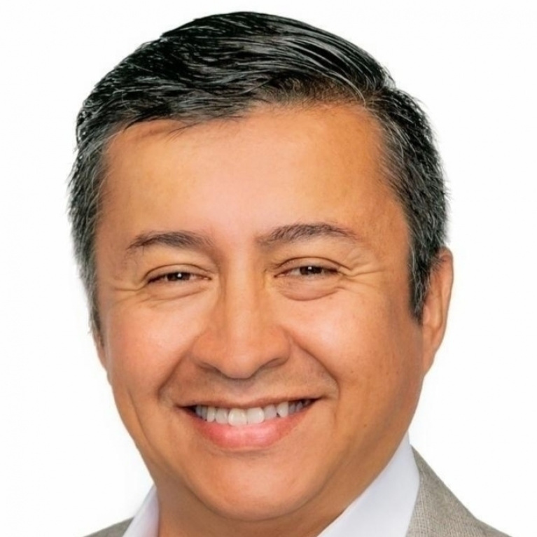Guillermo Martínez